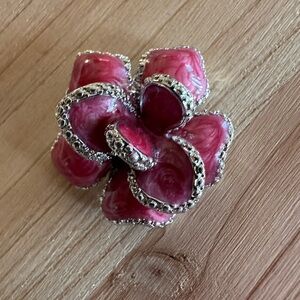 VTG Pink Rose Pendant with Silver Trim Accents